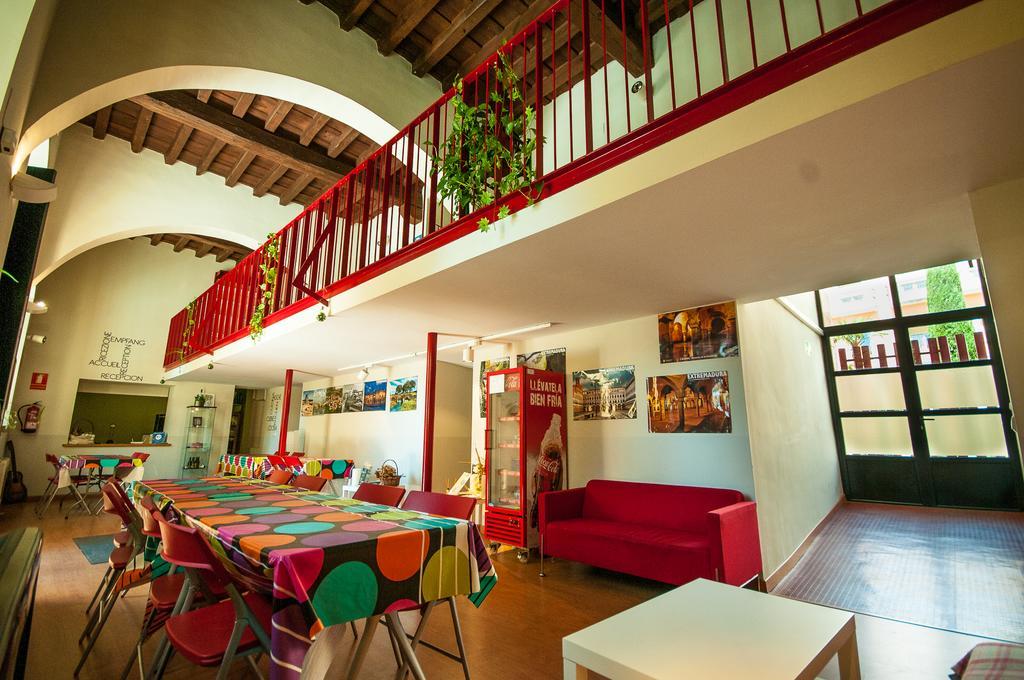 Albergue Santa Ana Plasencia Ngoại thất bức ảnh